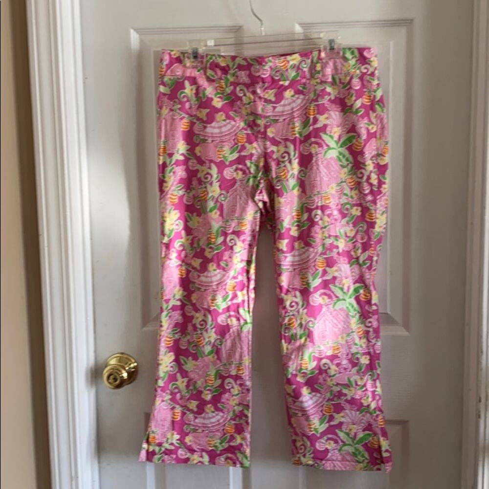Lilly Pulitzer 8 Capri pants - Picture 2 of 5